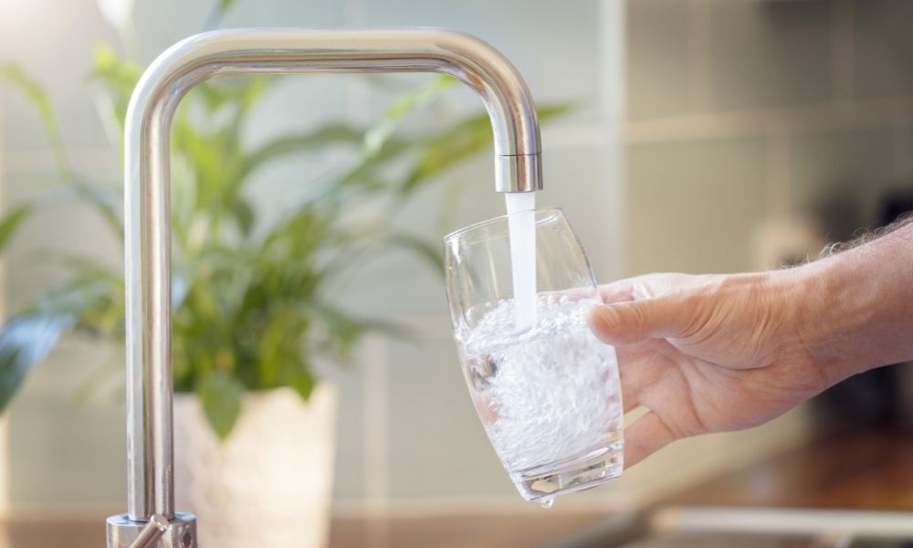 Signs of Hard Water and How Water Softener Can Save Money